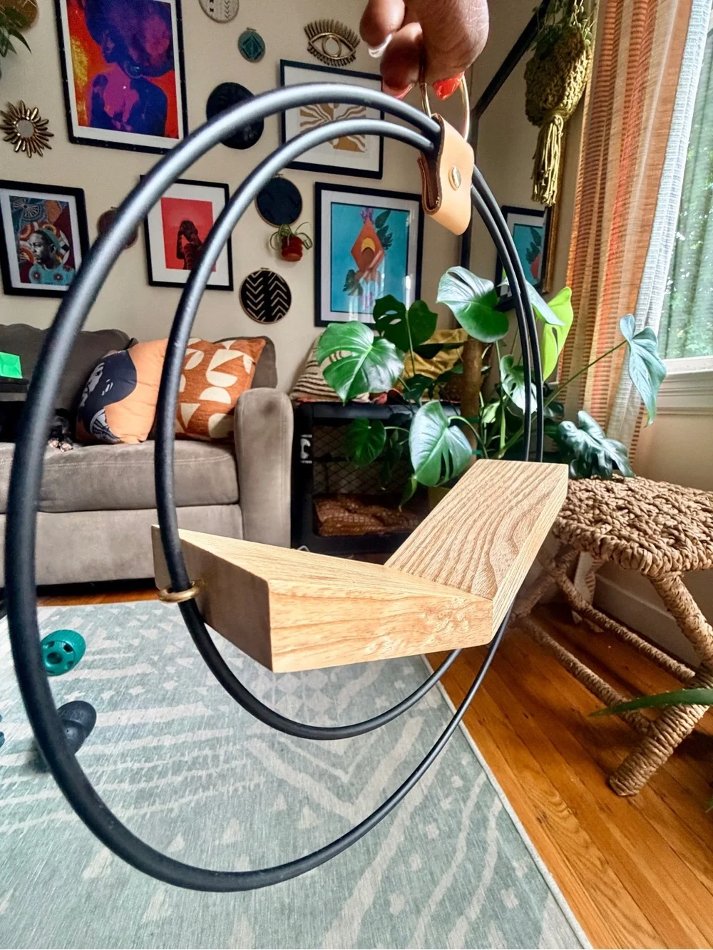 Modern Circular Wall Shelf - Black Frame with Natural Wood